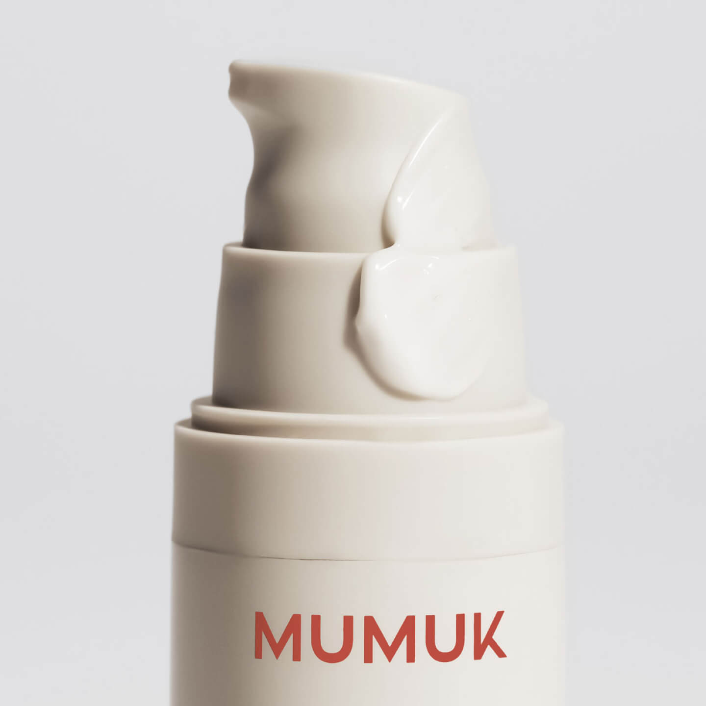 Close up on a bottle of Mumuk